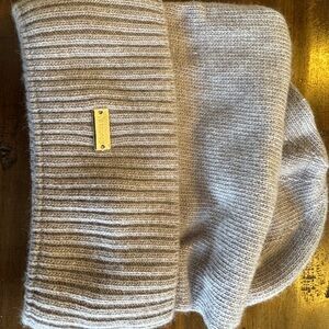 Aritzia Cream Knit Beanie with Gold Tone Logo Plate